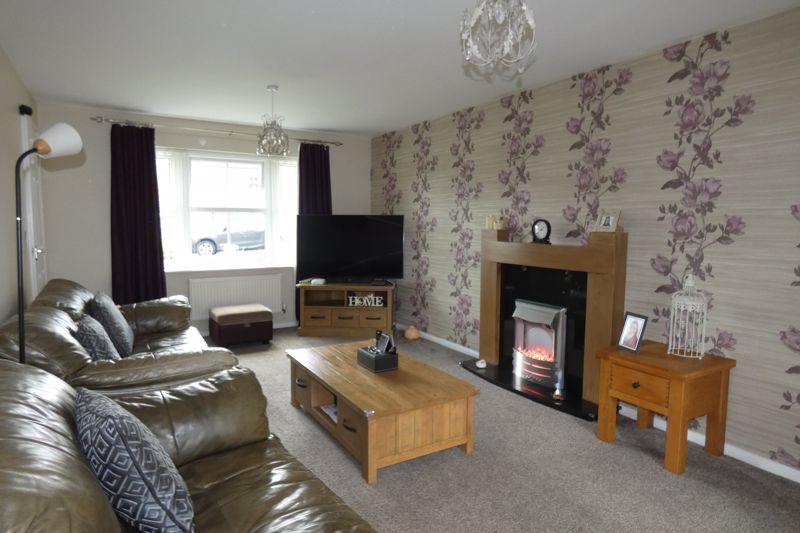Lounge- click for photo gallery